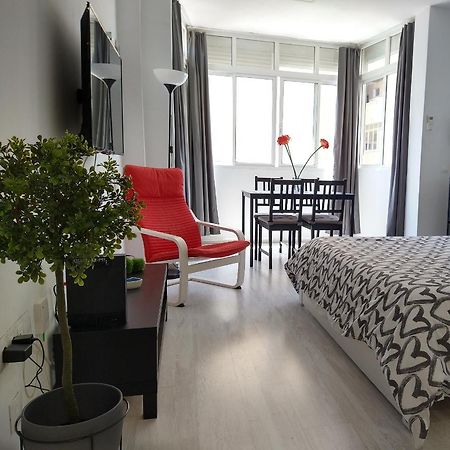 Amplio Estudio,Vista Mar Y Montana, A Pasos Del Centro Torremolinos Exteriör bild