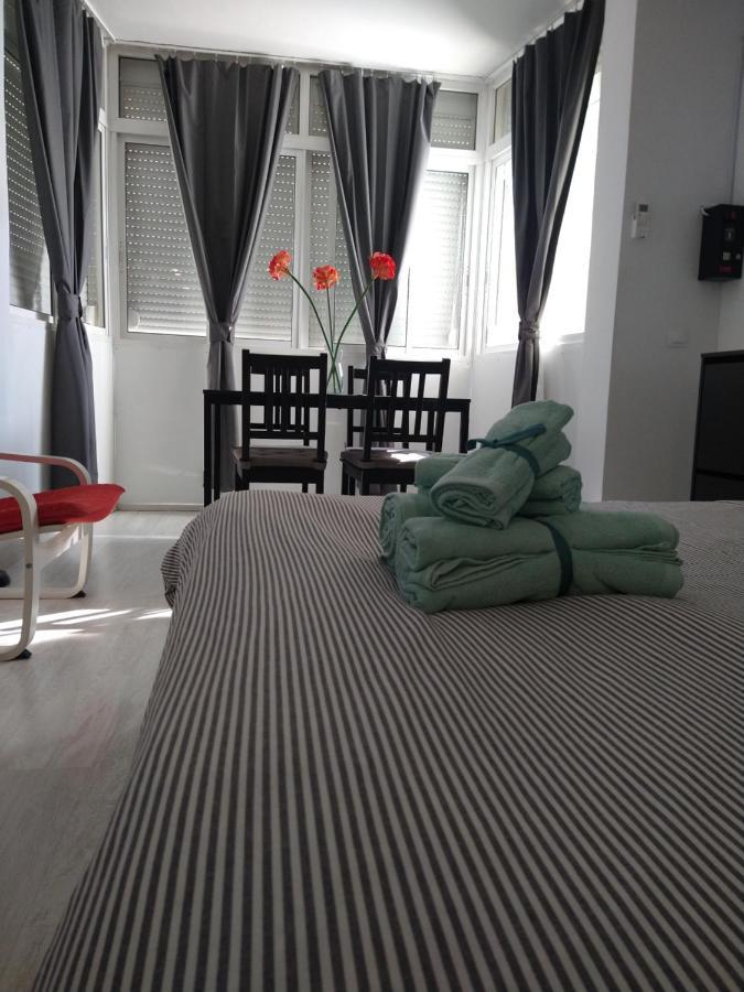 Amplio Estudio,Vista Mar Y Montana, A Pasos Del Centro Torremolinos Exteriör bild