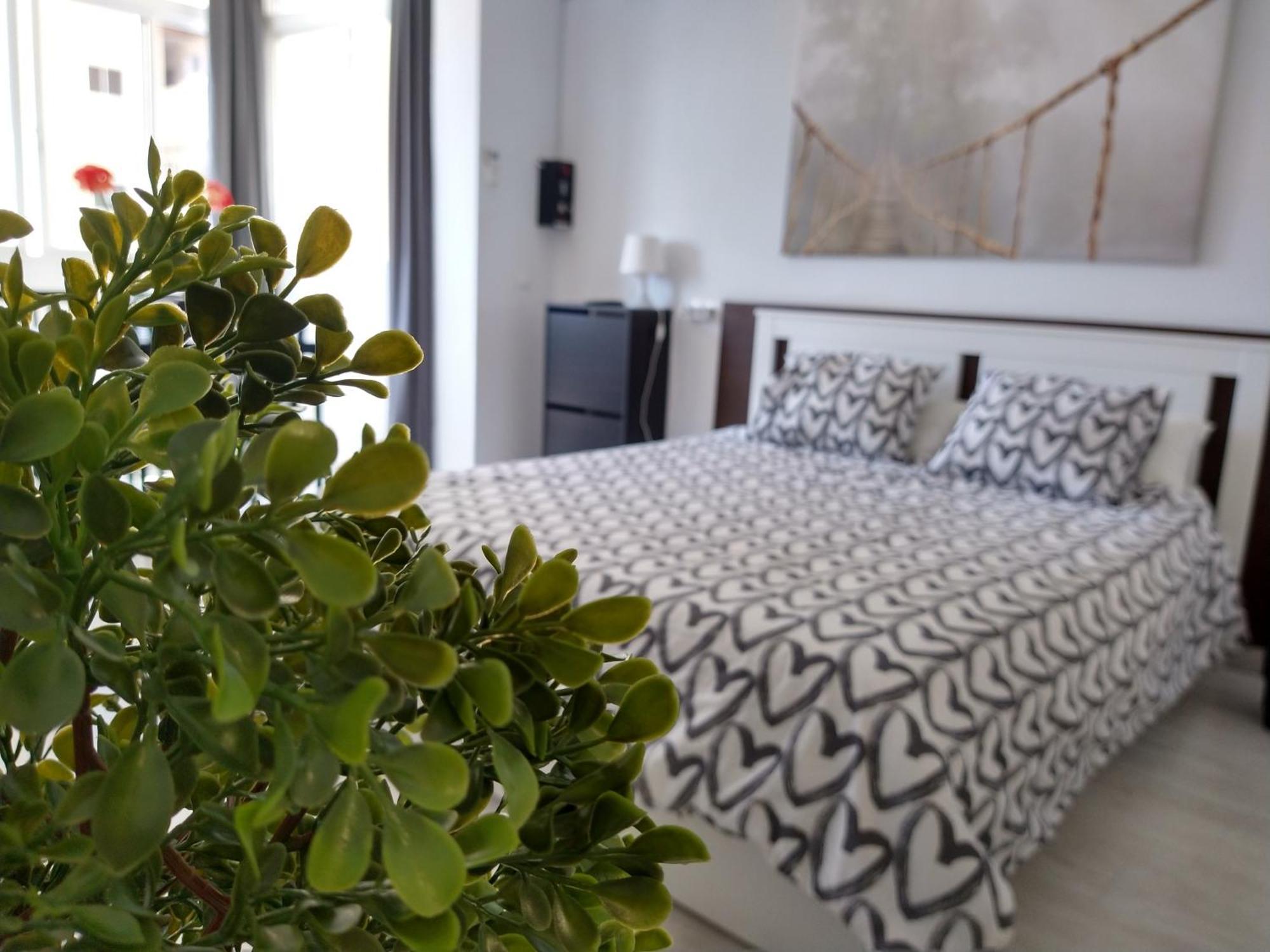 Amplio Estudio,Vista Mar Y Montana, A Pasos Del Centro Torremolinos Exteriör bild