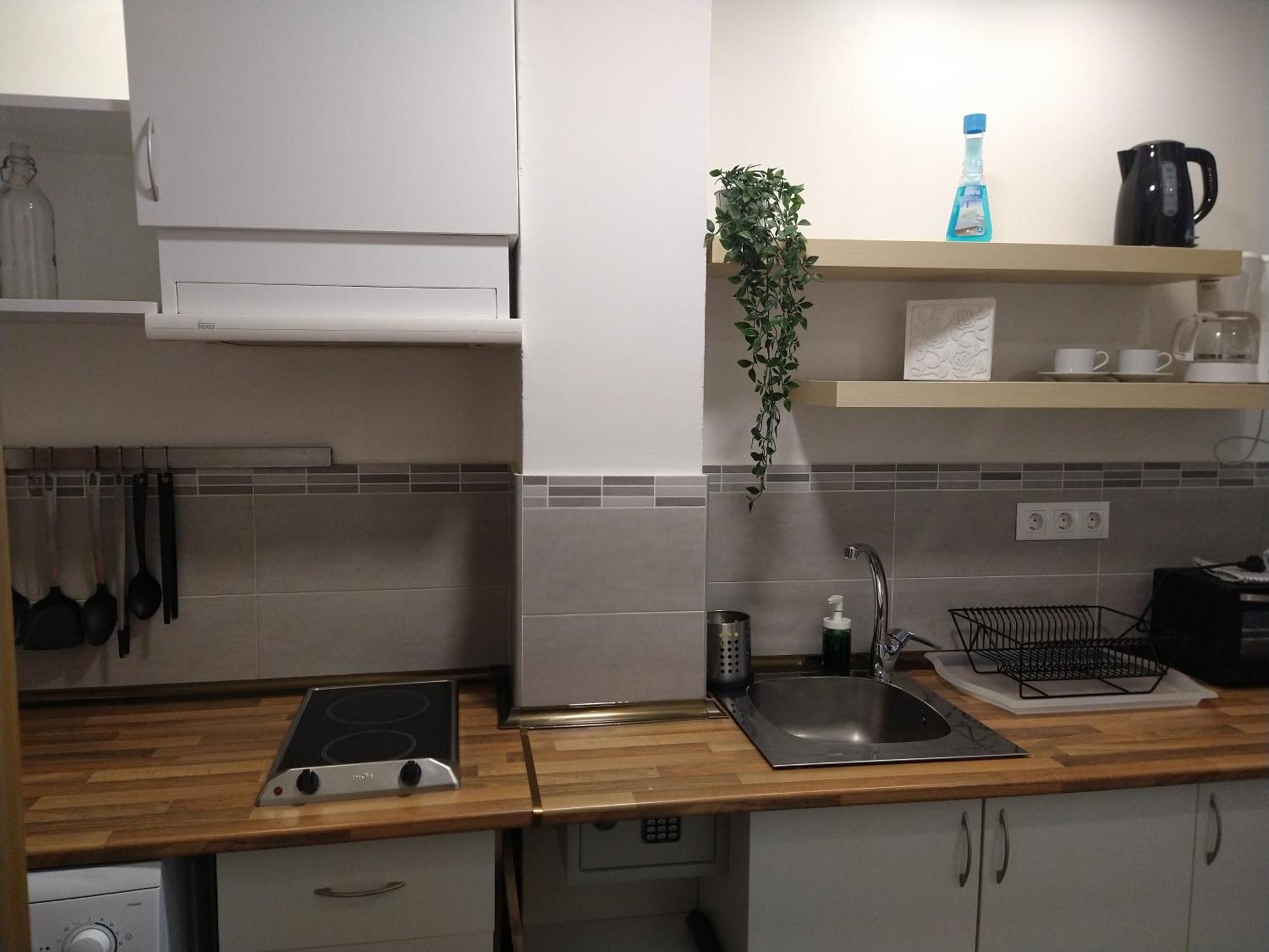 Amplio Estudio,Vista Mar Y Montana, A Pasos Del Centro Torremolinos Rum bild